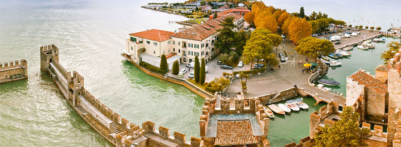 BOAT TRANSFER+TOUR TO SIRMIONE CENTER (ROUNDTRIP)